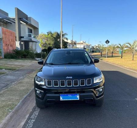 JEEP COMPASS 2.0 16V DIESEL LONGITUDE 4X4 AUTOMÁTICO JEEP COMPASS 2.0 16V DIESEL LONGITUDE 4X4 AUTOMÁTICO